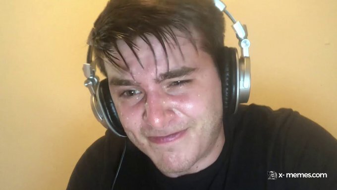 Mème : Tryhardeur (tryhard, geek)