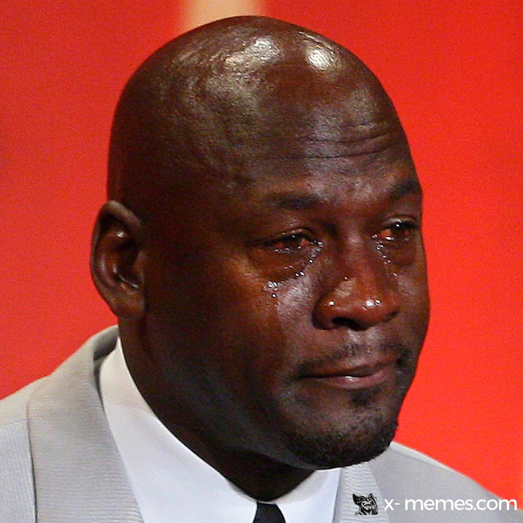 Mème : Michael Jordan pleure