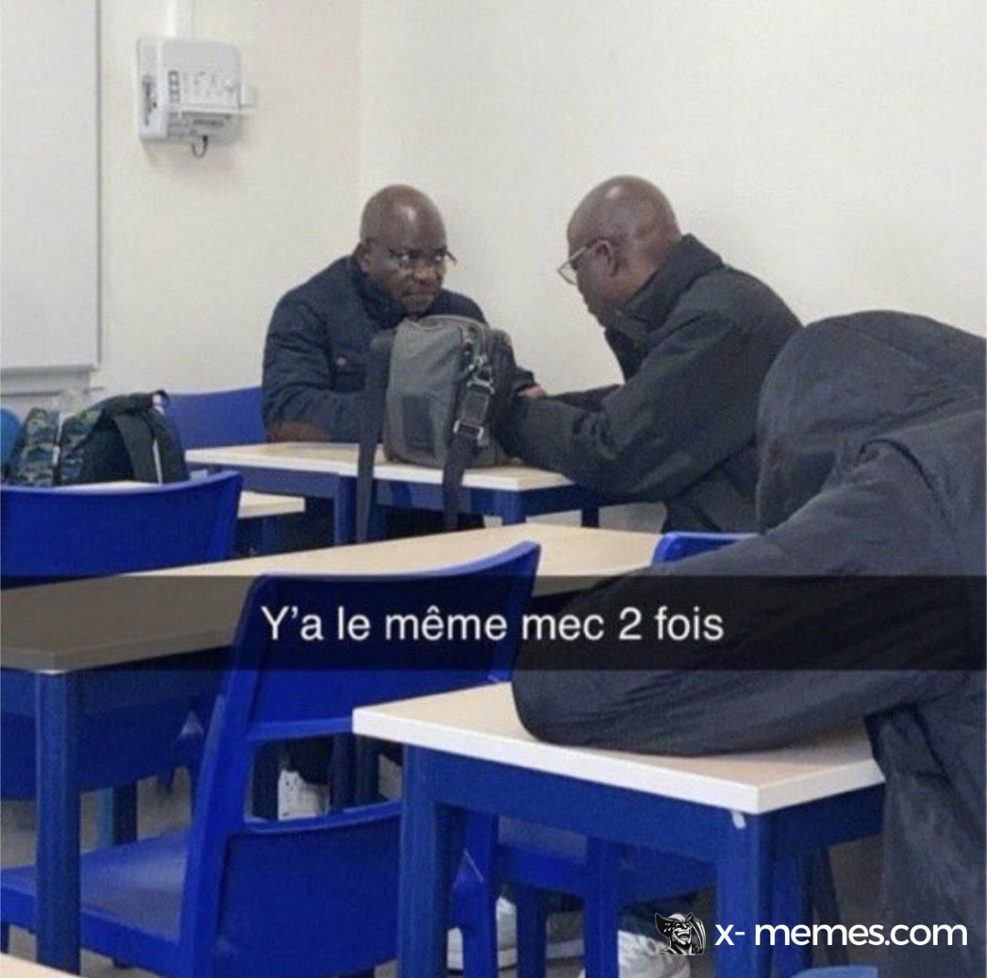 Mème : Y'a le même mec 2 fois