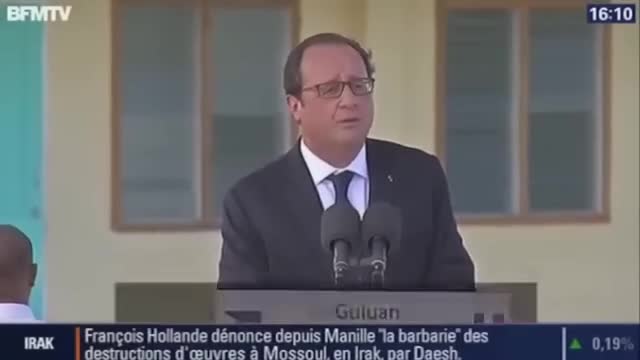 Mème : François Hollande parle anglais