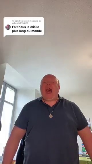 Mème : Homme qui crie AAAAAH