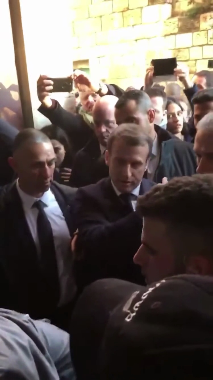 Mème : Macron