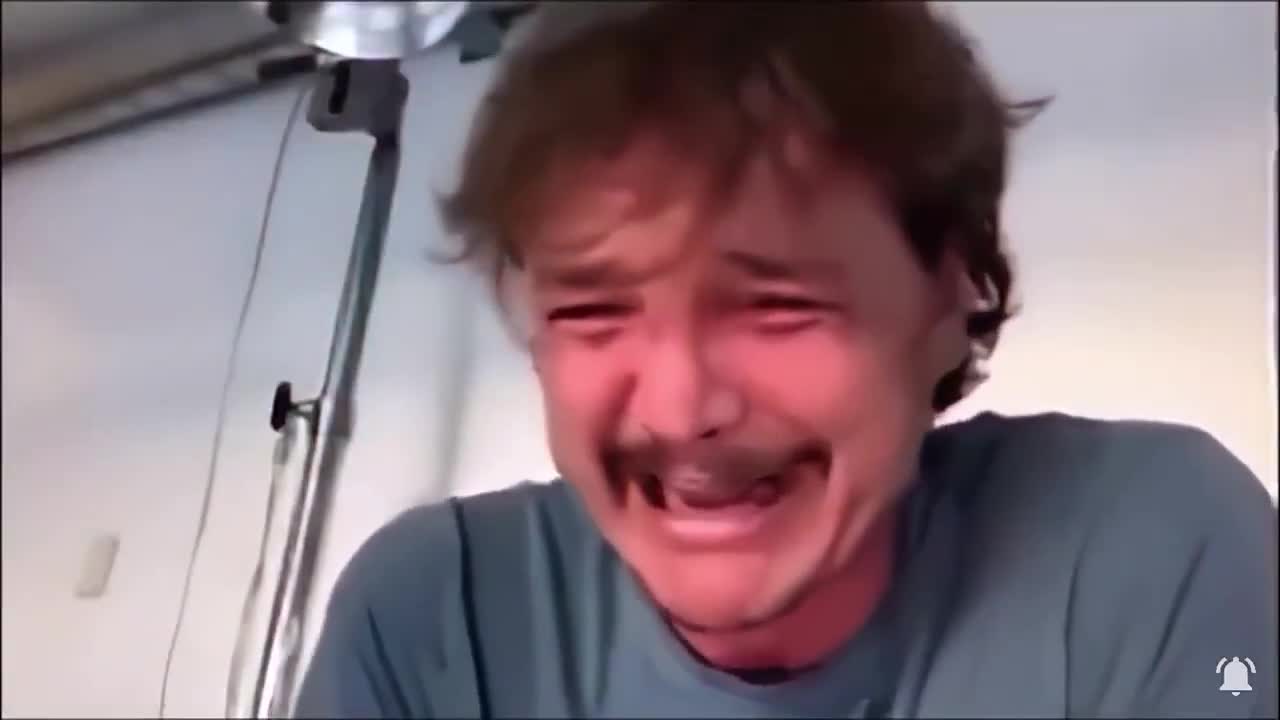 Mème : Pedro Pascal rit puis pleure