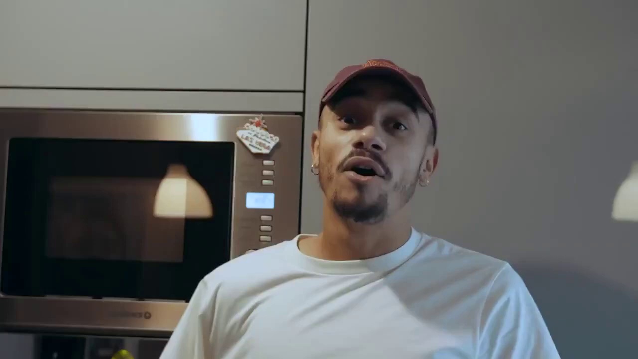 Mème : Mister V
