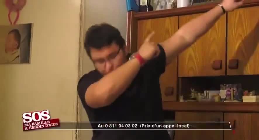Mème : Daber contre Pascal le Grand frère - SOS