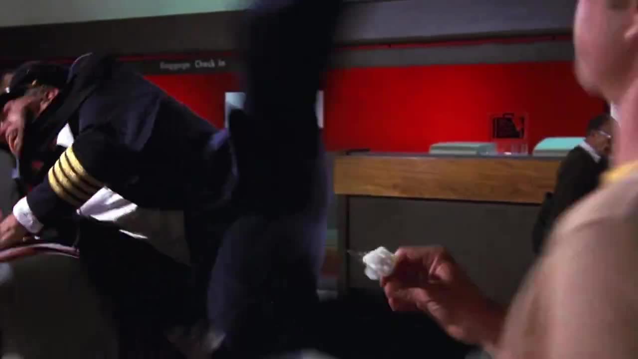 Mème : Fight Scene - Airplane!