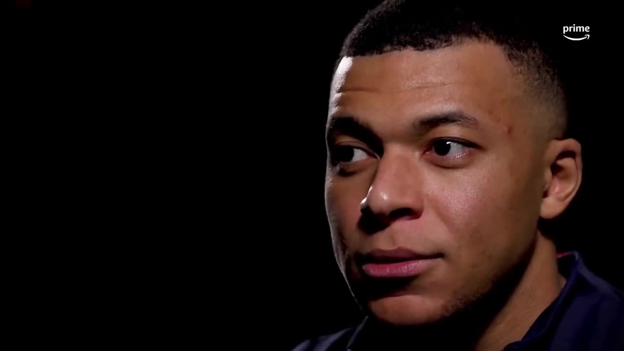 Mème : Vous pensez ? Moi je pense pas - Kylian Mbappé