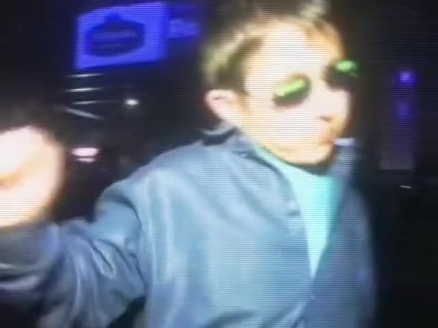 Mème : Enfant qui danse