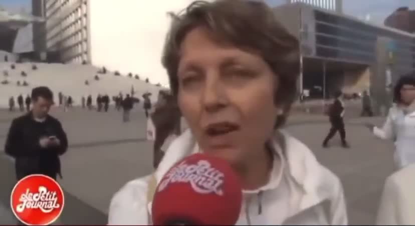 Mème : Oulala c'est la décadence - Le Petit Journal