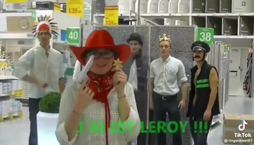 Mème : Leroy Merlin - Danse malaise