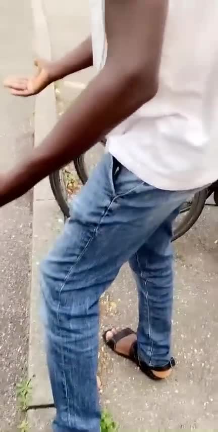 Mème : On vous a volé votre vélo ? Pourtant je l'ai bien sécurisé avec le cadenas