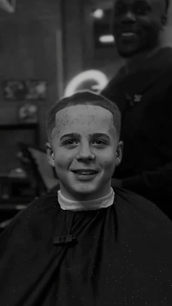 Mème : Buzzcut finding