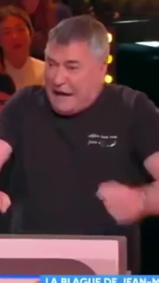 Mème : Et ca fait Yayayaaa - Bigard