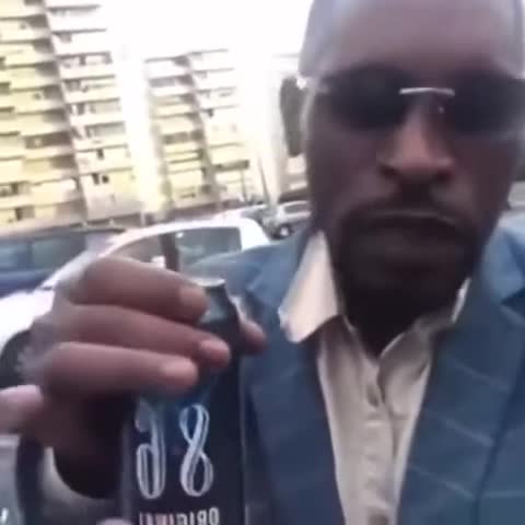 Mème : 8 morts 6 blessés, je pète ma bière ma libellule