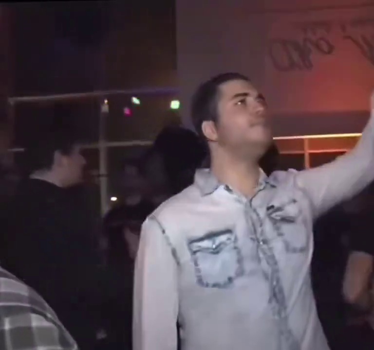 Mème : Doigby danse