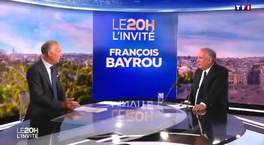 Mème : Parce qu'ils étaient en vacances - Francois Bayrou