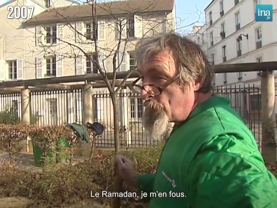 Mème : Noël je m'en fous