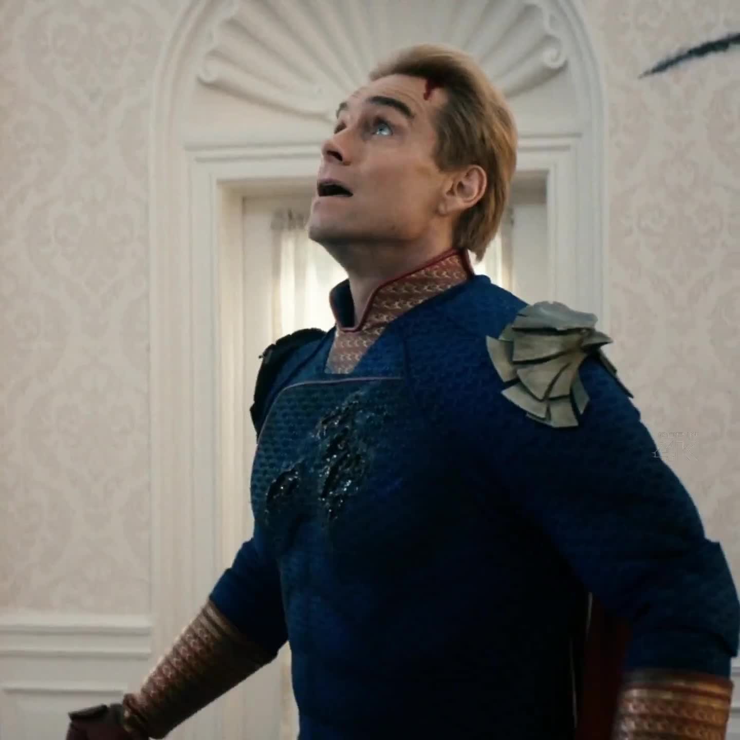 Mème : Homelander qui galère à voler - The Boys