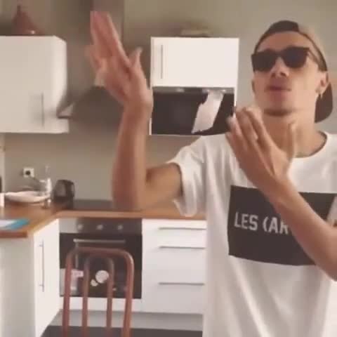 Mème : J'suis qu'un thug - Mister V parodie Lacrim