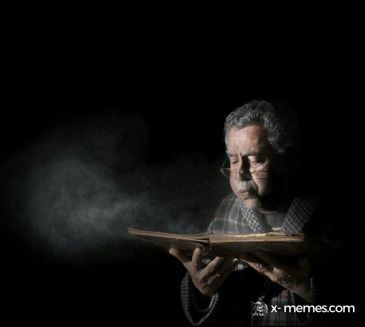 Mème : Vieux souffle sur un livre poussiéreux